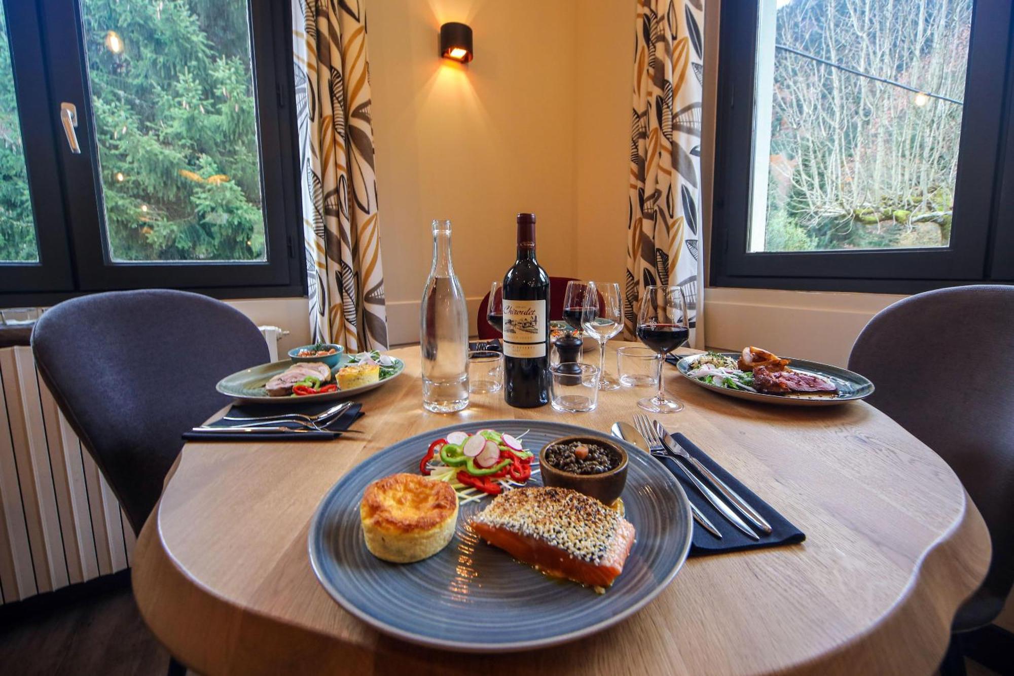 Hotel O Chiroulet Bagneres-de-Bigorre Ngoại thất bức ảnh