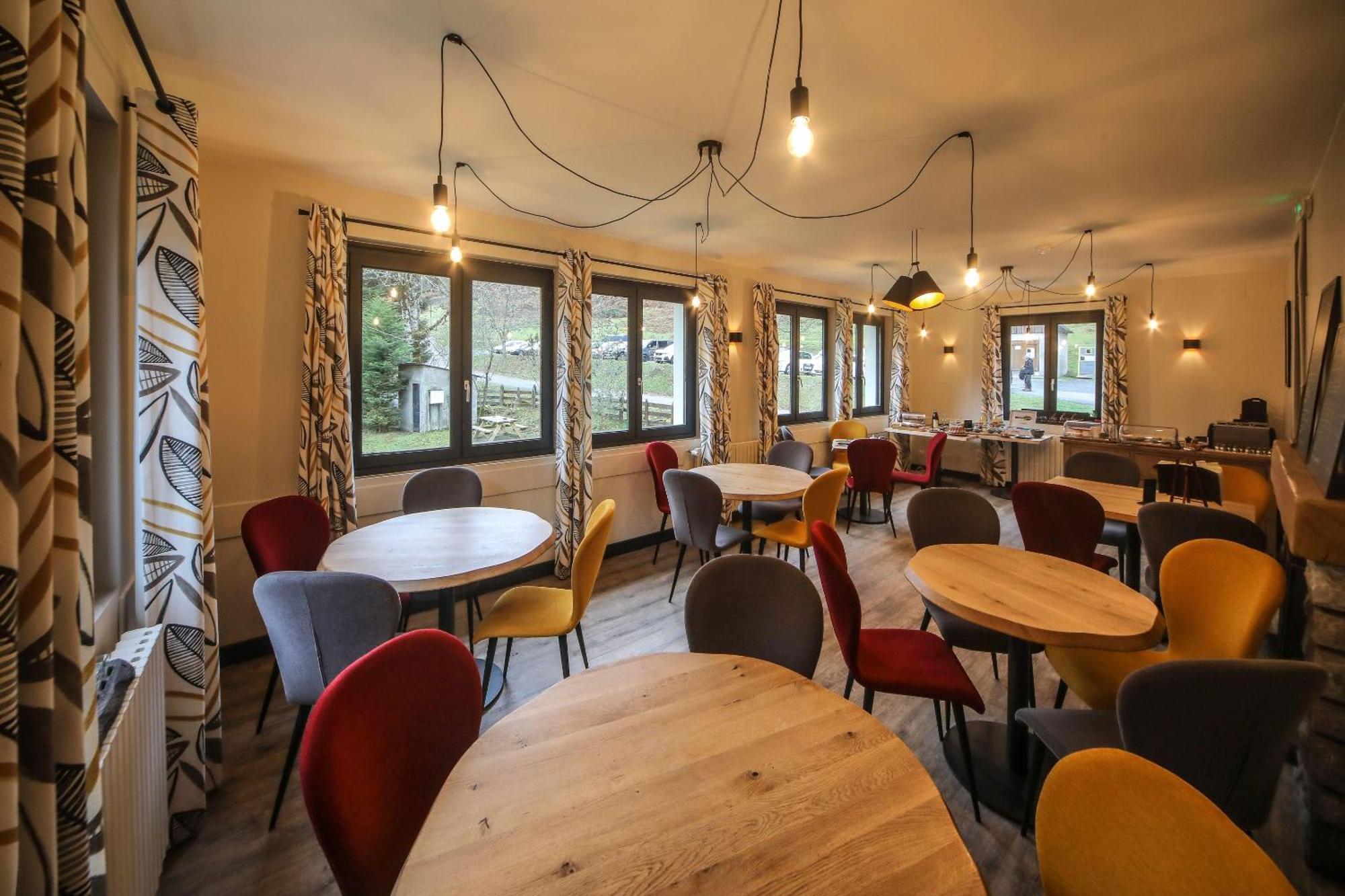 Hotel O Chiroulet Bagneres-de-Bigorre Ngoại thất bức ảnh